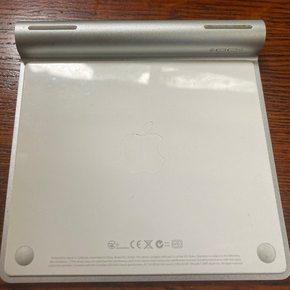 Apple Magic Track Pad A1339 - Picture 2 of 2
